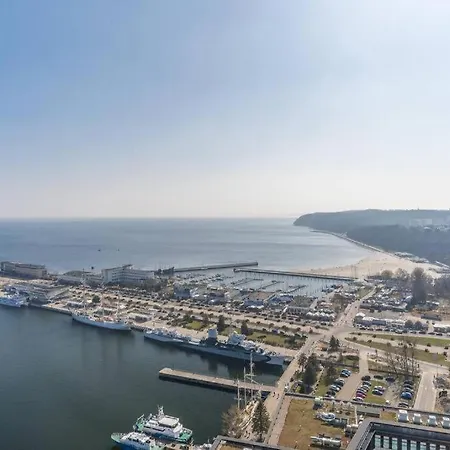 Urbannestgroup_seatowers * Gdynia